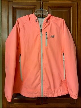 New Balance Coral/Pink Neon Windbreaker Jacket XL